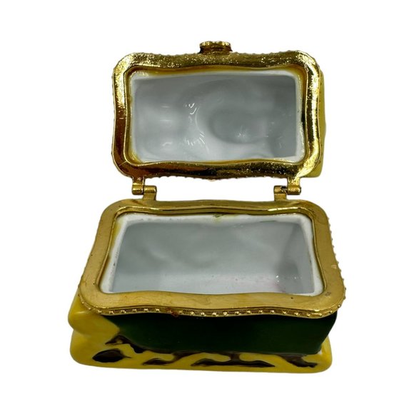 Santa Clause Trinket Box Porcelain Santa in Sleigh Hinged Christmas Box - Picture 2 of 5